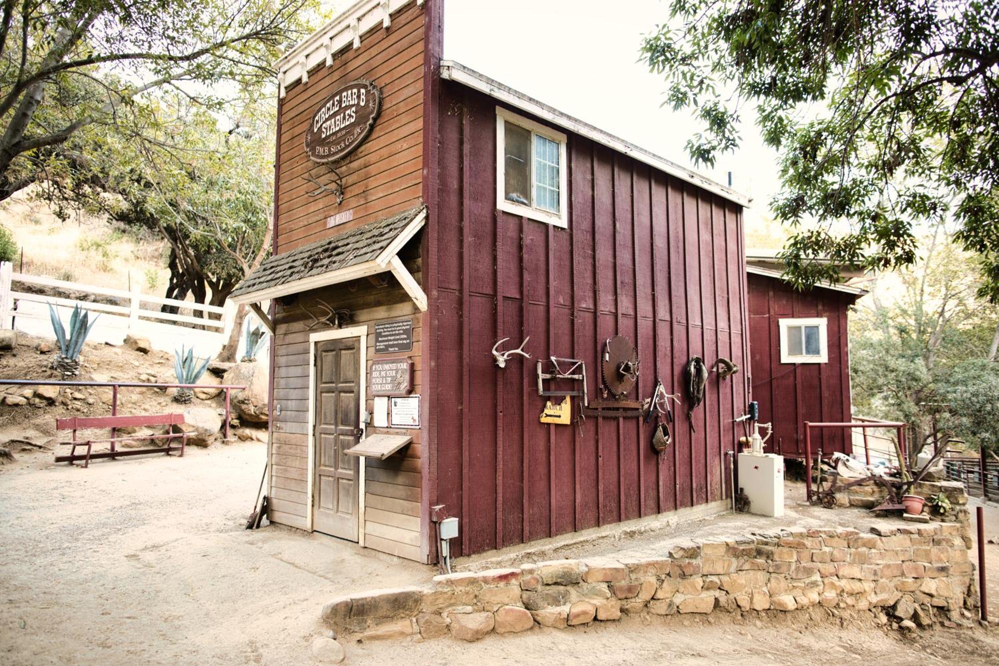 Circle Bar B Guest Ranch Hotel Capitan Kültér fotó